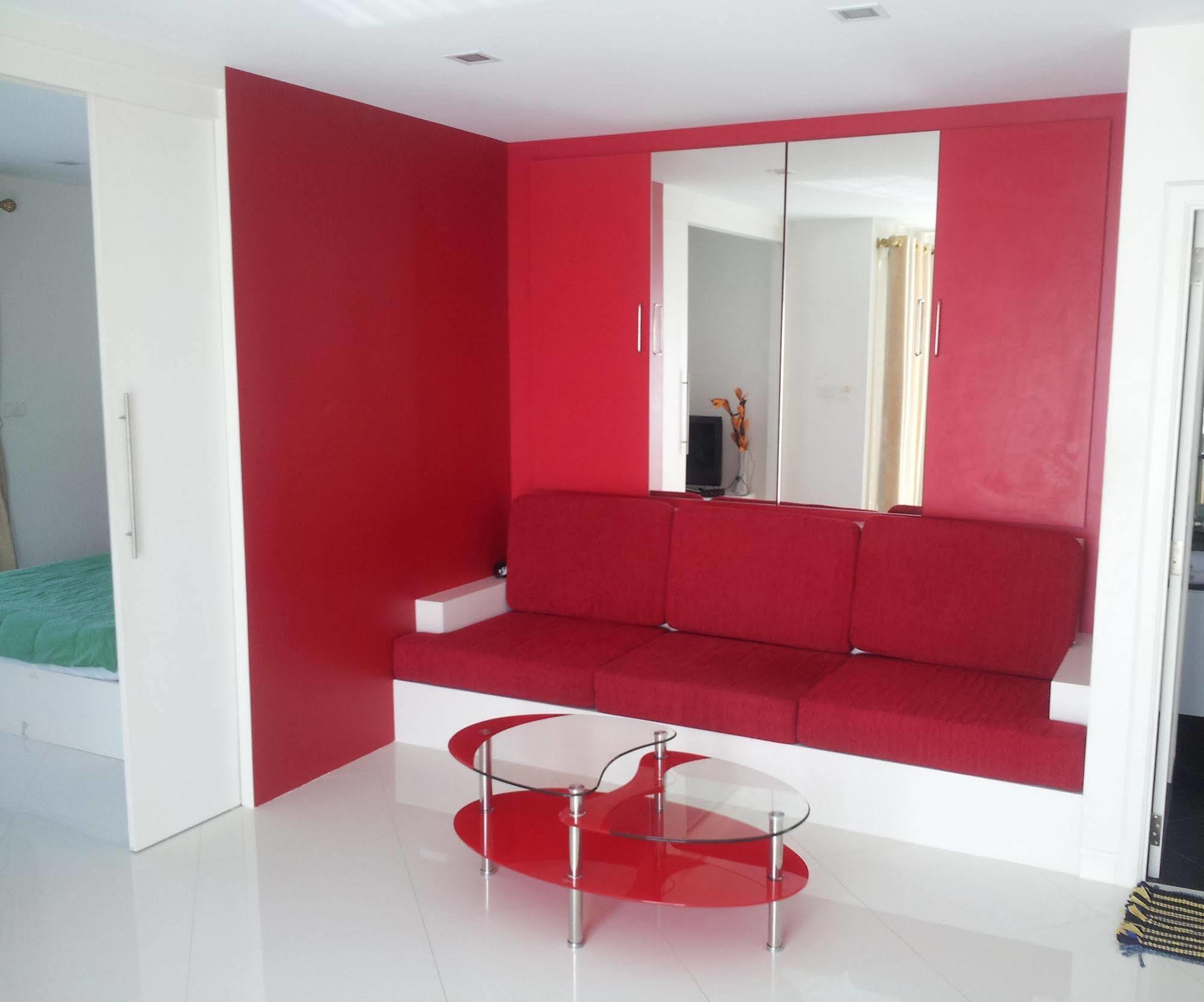 Daisy Residence Haat Jomtien Eksteriør bilde