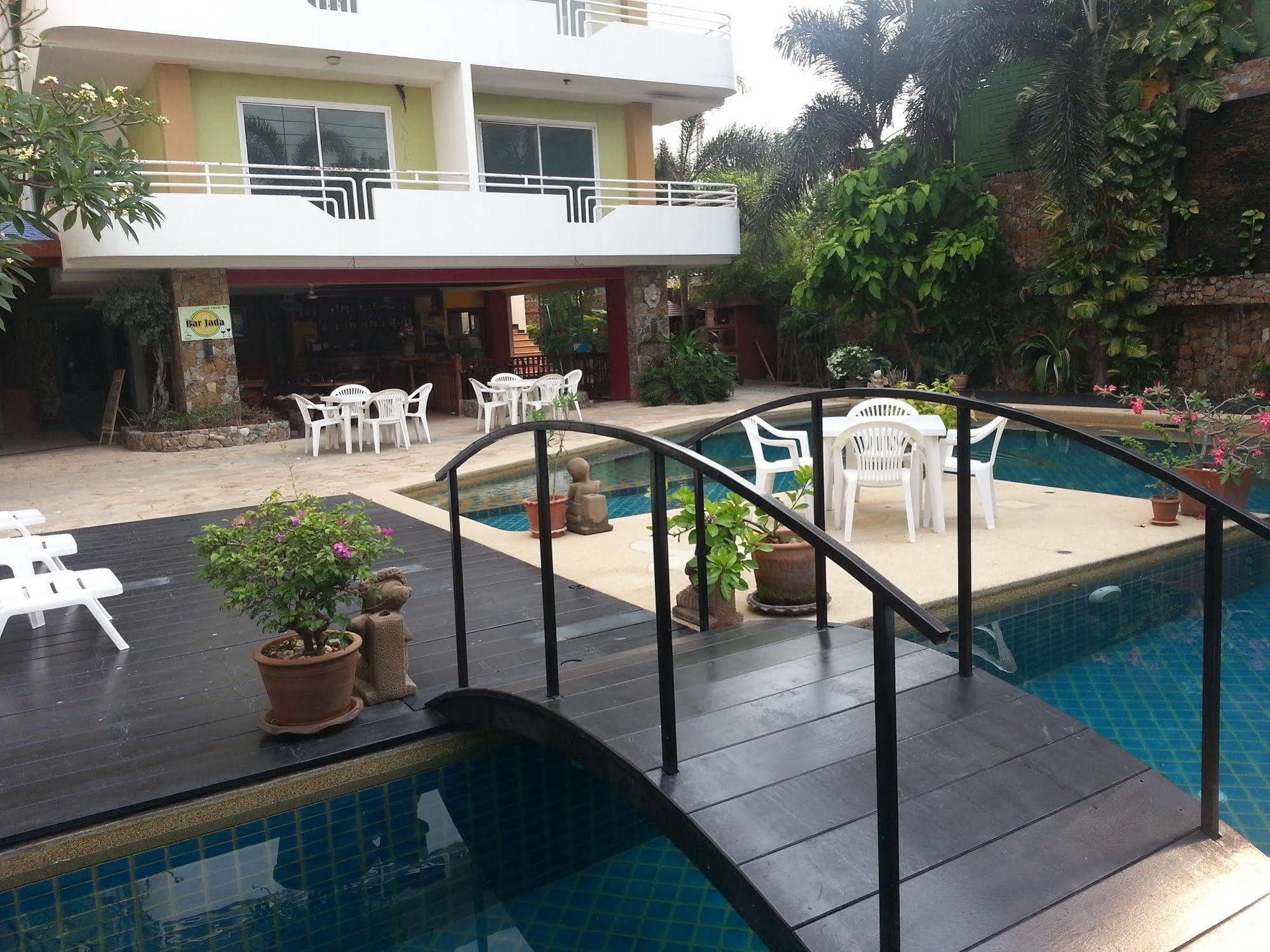 Daisy Residence Haat Jomtien Eksteriør bilde
